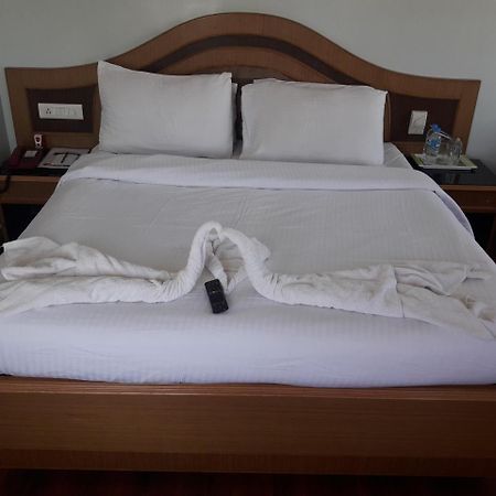 Hotel Park Plaza Madurai Dış mekan fotoğraf