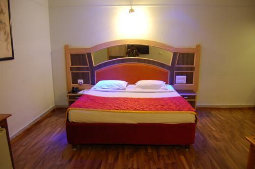 Hotel Park Plaza Madurai Dış mekan fotoğraf